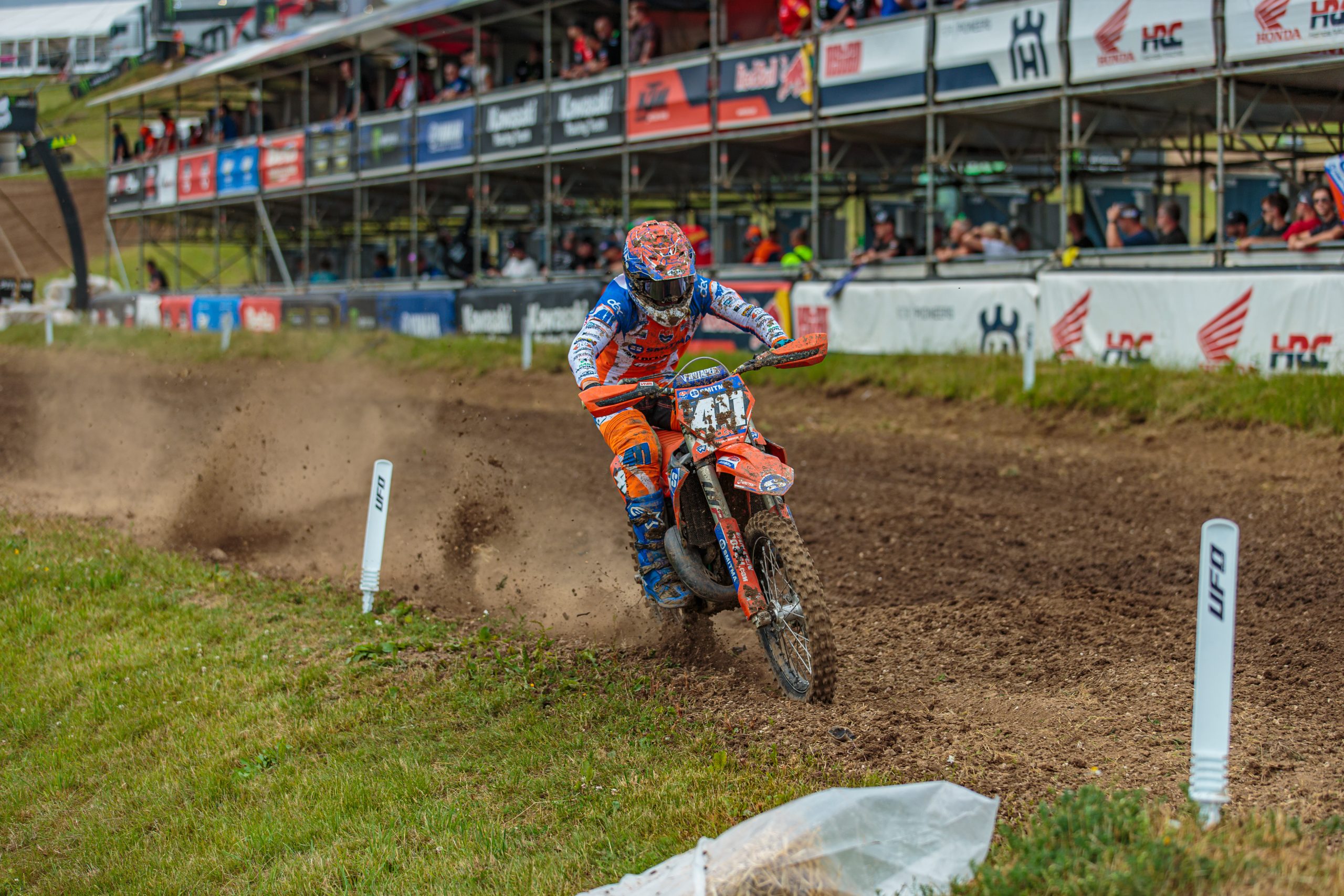 Leerzame EMX125 wedstrijd in Engeland voor Dex van den Broek