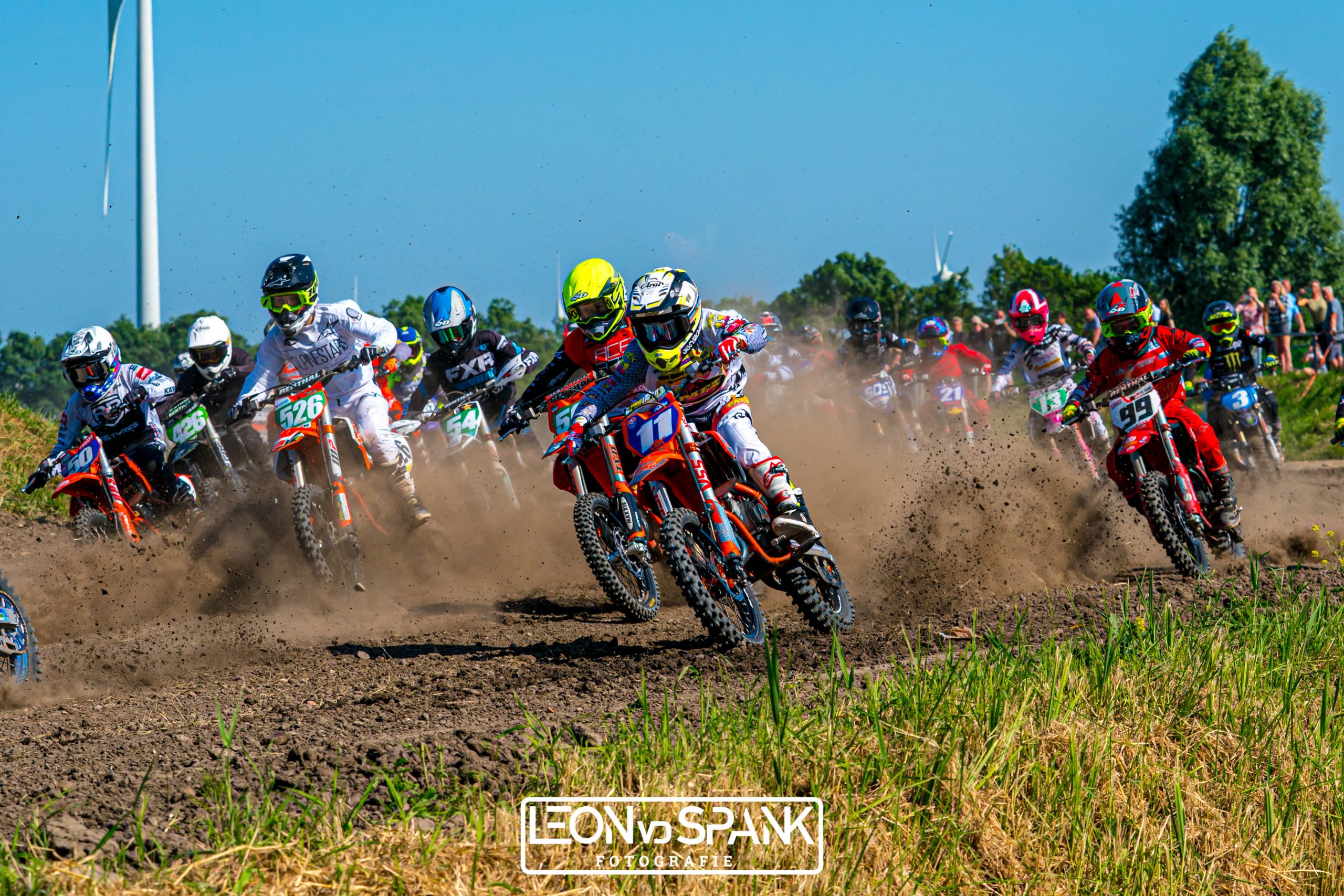 Dex van den Broek eerste leider in het ONK 65 grote wielen
