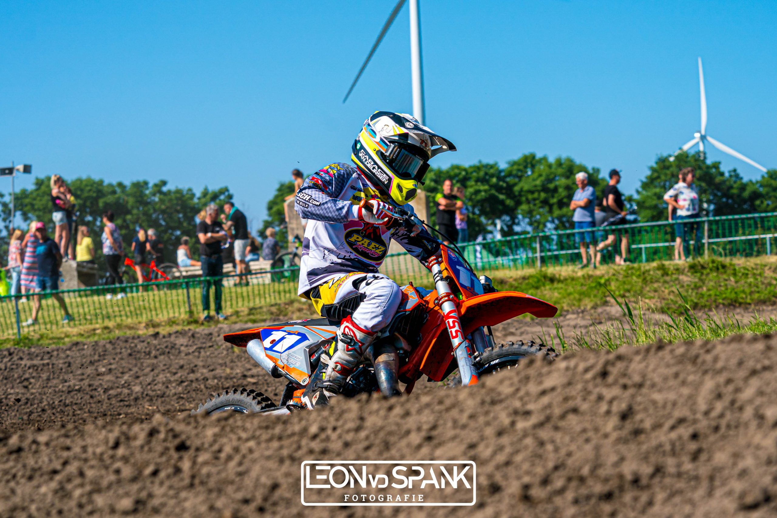 Dex van den Broek eerste leider in het ONK 65 grote wielen