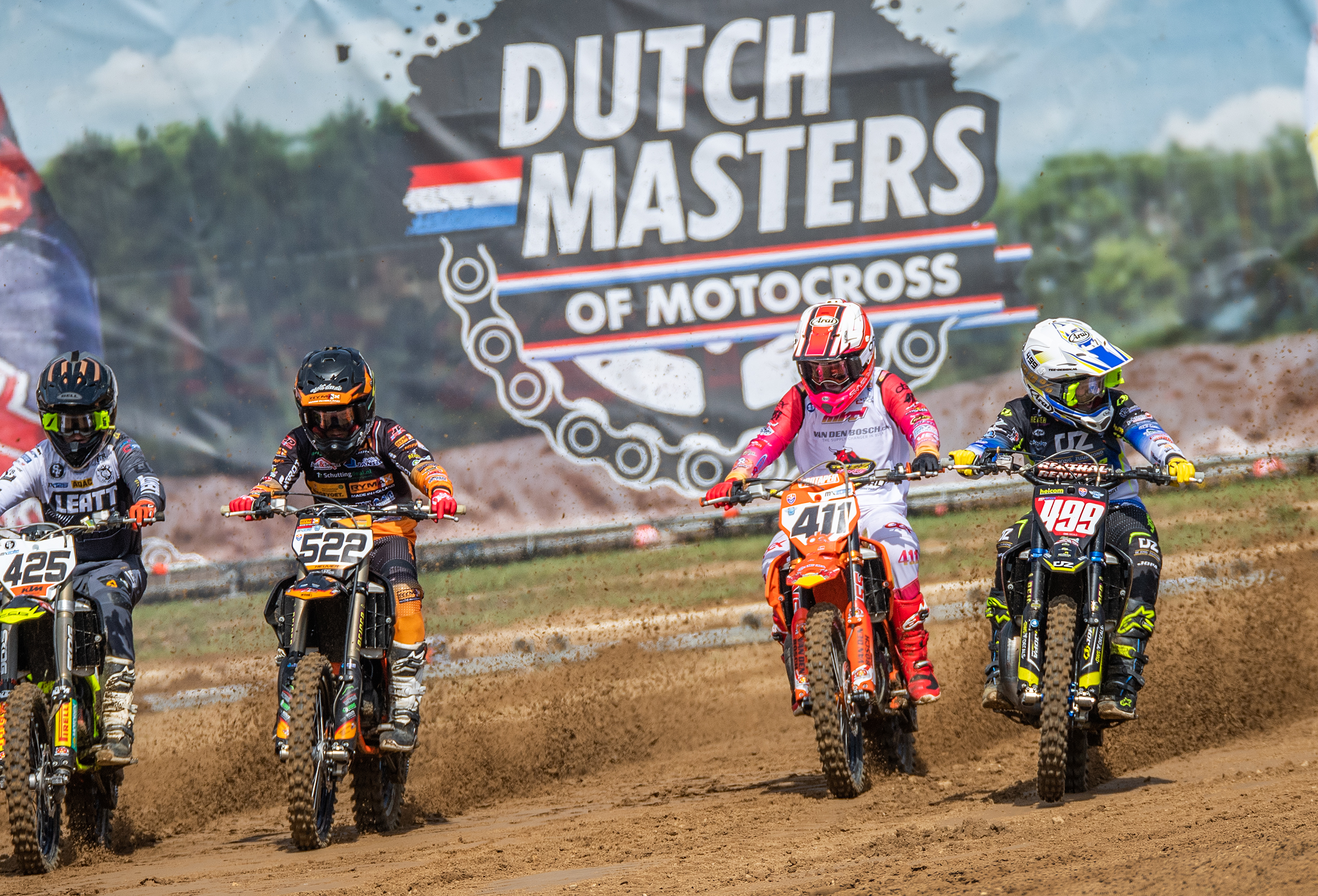 Dex van den Broek pakt een vierde plaats in de Dutch Masters of Motocross in Markelo