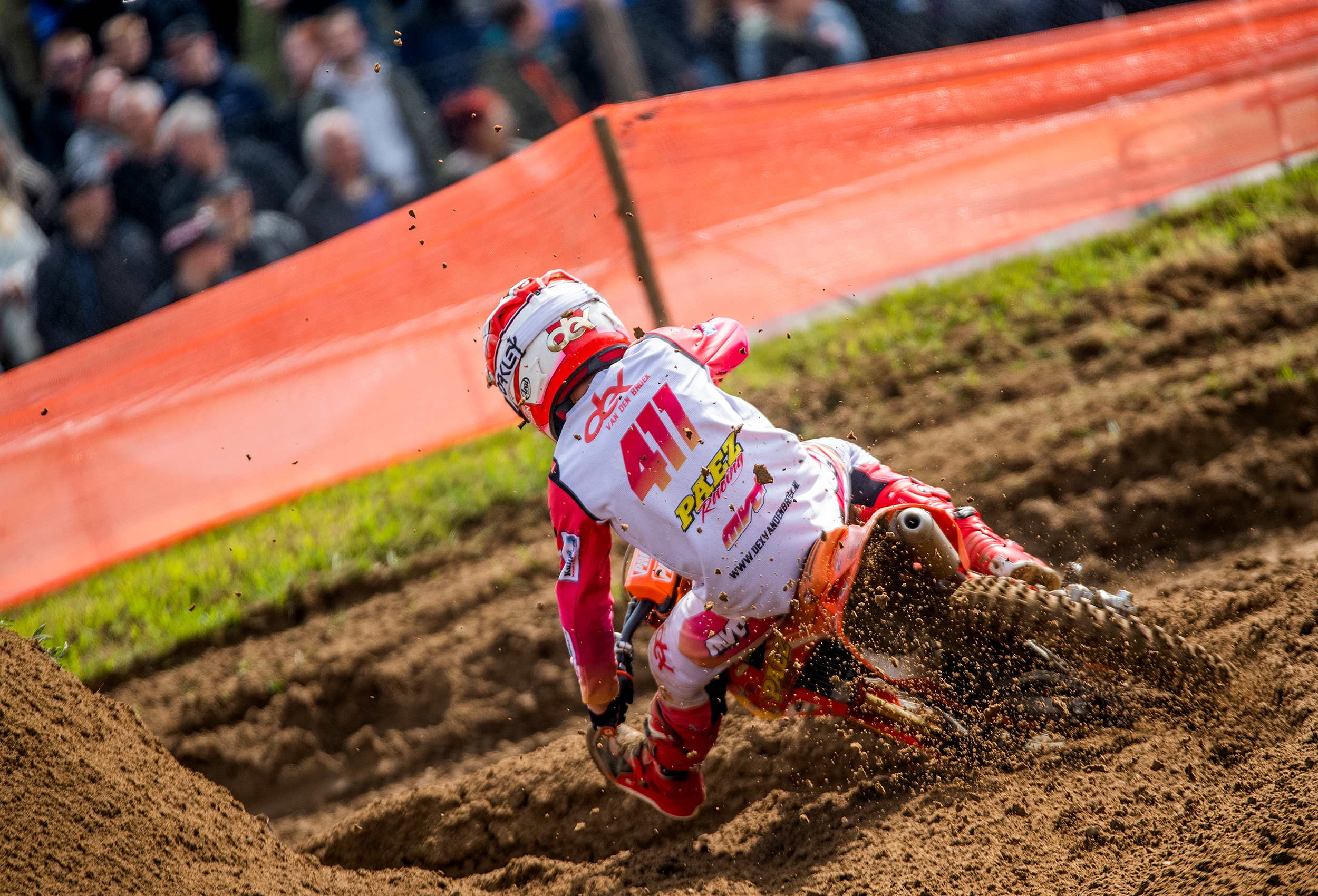 Dex van den Broek pakt een vierde plaats in de Dutch Masters of Motocross in Markelo