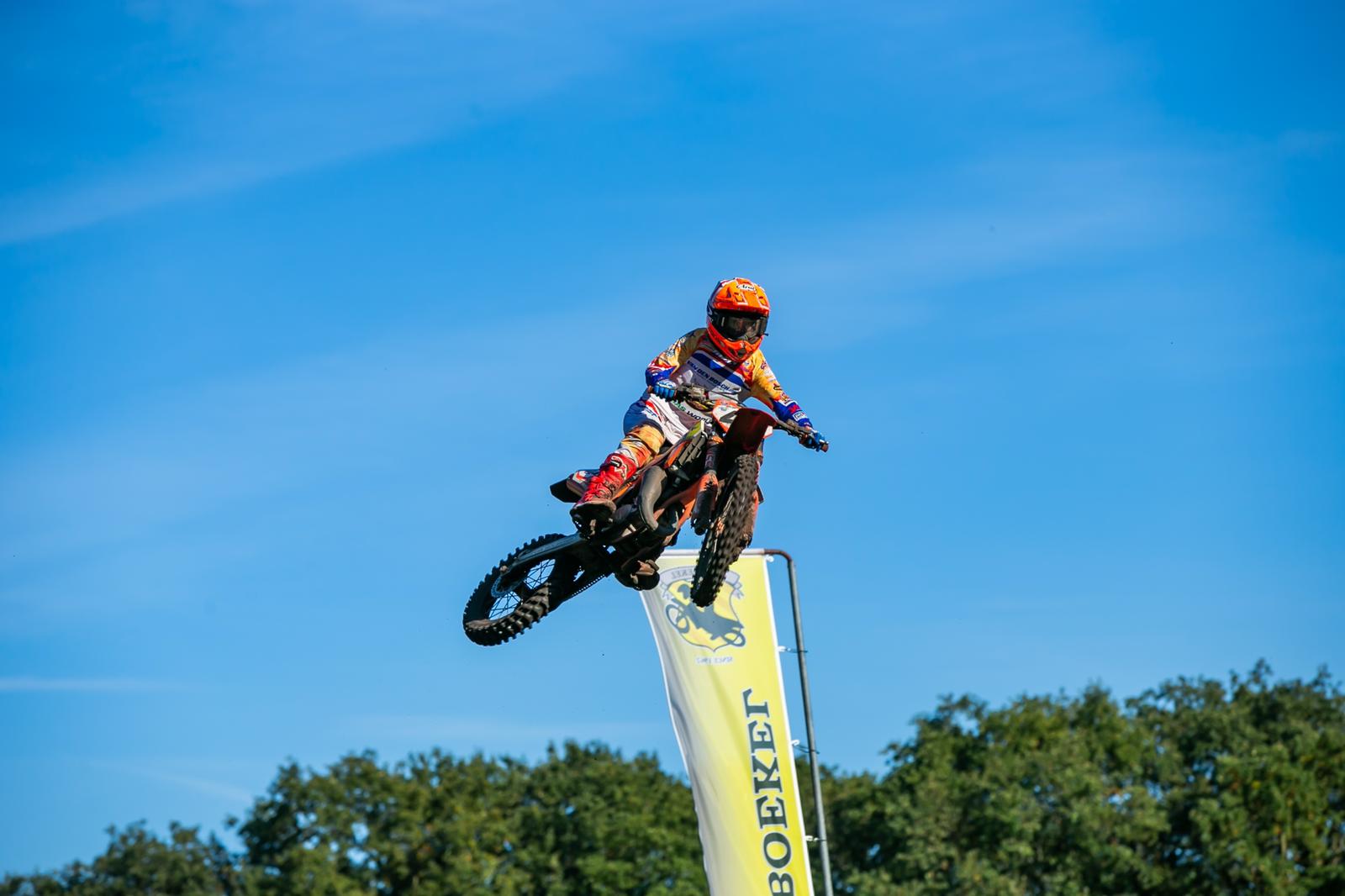 Dex van den Broek derde in het Open Nederlands Kampioenschap 85cc grote wielen